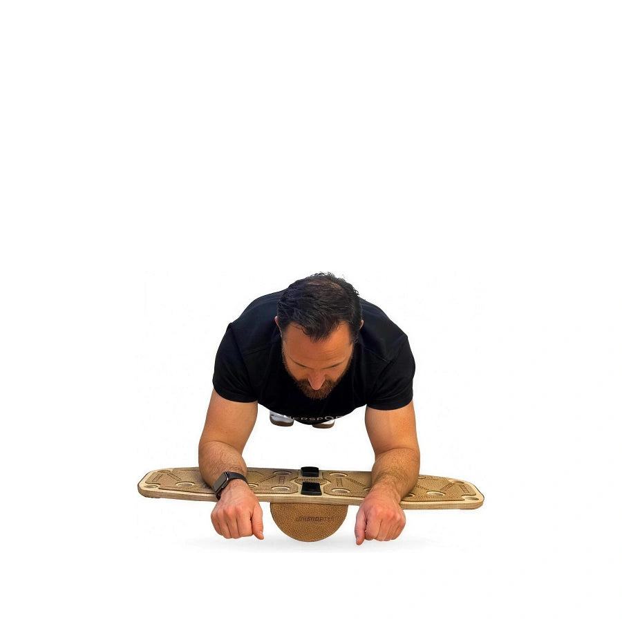Unterarmstütz auf dem Board mit Halbrolle
