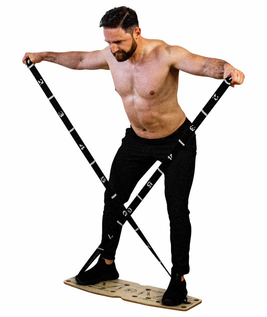 liegestutzbrett-Schulter-trainieren-mit-Fitnessband-seitlich
